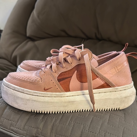 NWT Nike Court Vision Alta TXT Women's Shoes - Picture 10 of 17